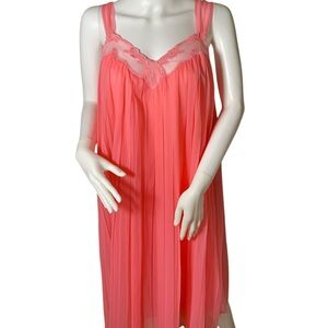 Vintage 1950s Double Layer Chiffon Pleated Flowing Lingerie Nightie Nightgown